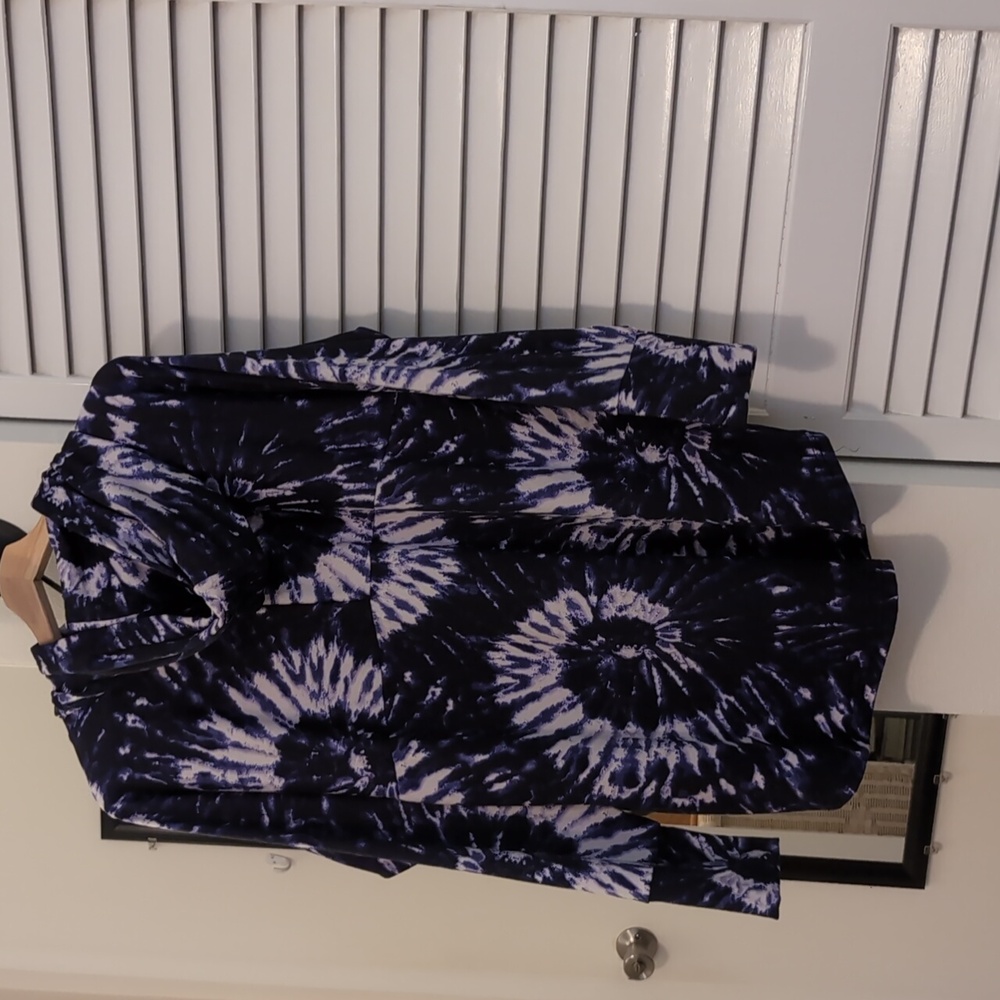 Lularoe Hoodie - Picture 4 of 6